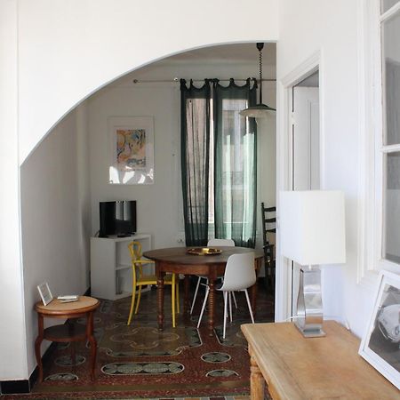 Superbe Appartement Avec Parking Sur Place Nîmes Exteriér fotografie