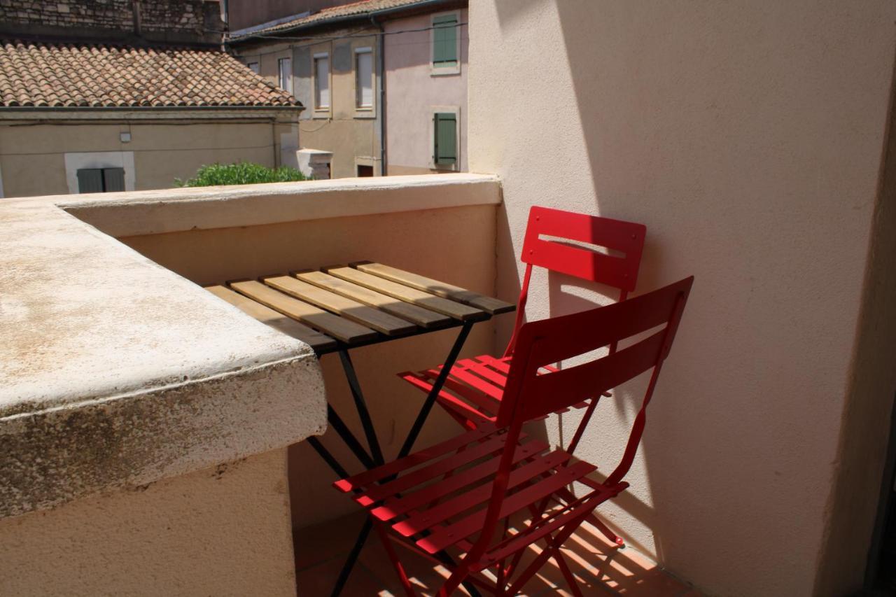 Superbe Appartement Avec Parking Sur Place Nîmes Exteriér fotografie