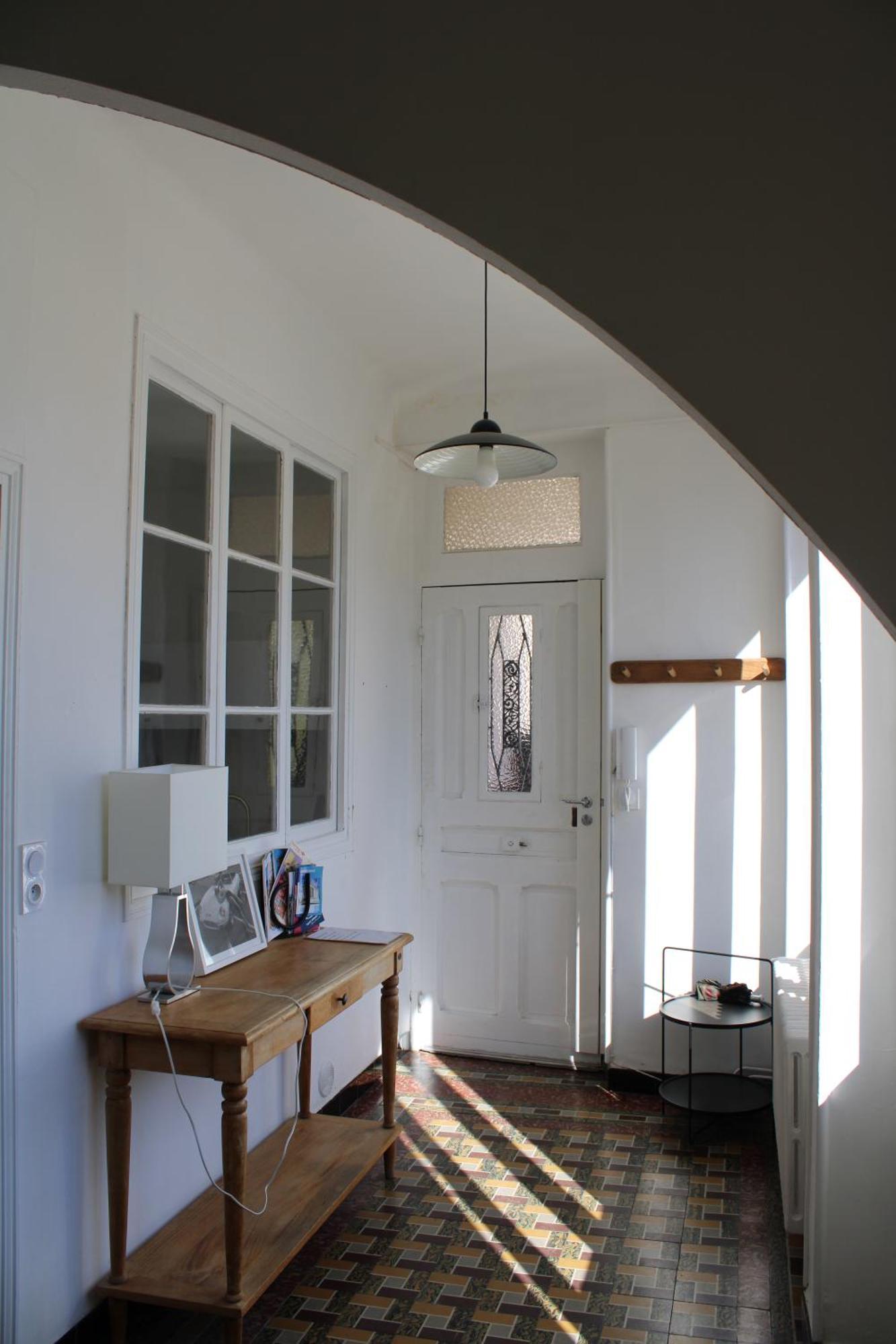 Superbe Appartement Avec Parking Sur Place Nîmes Exteriér fotografie